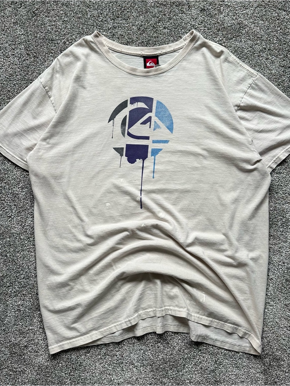 Vintage Quiksilver Graphic Surf T-Shirt Beige Size Large